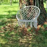 Le Vieux Pressoir Bed & Breakfast