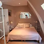Bed & Breakfast Le Vieux Pressoir 3*