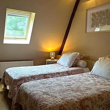 Le Vieux Pressoir Bed & Breakfast 3*