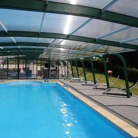 Le Vieux Pressoir Bed and Breakfast Pont-Évêque