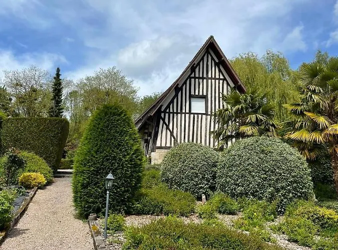 Le Vieux Pressoir Bed & Breakfast